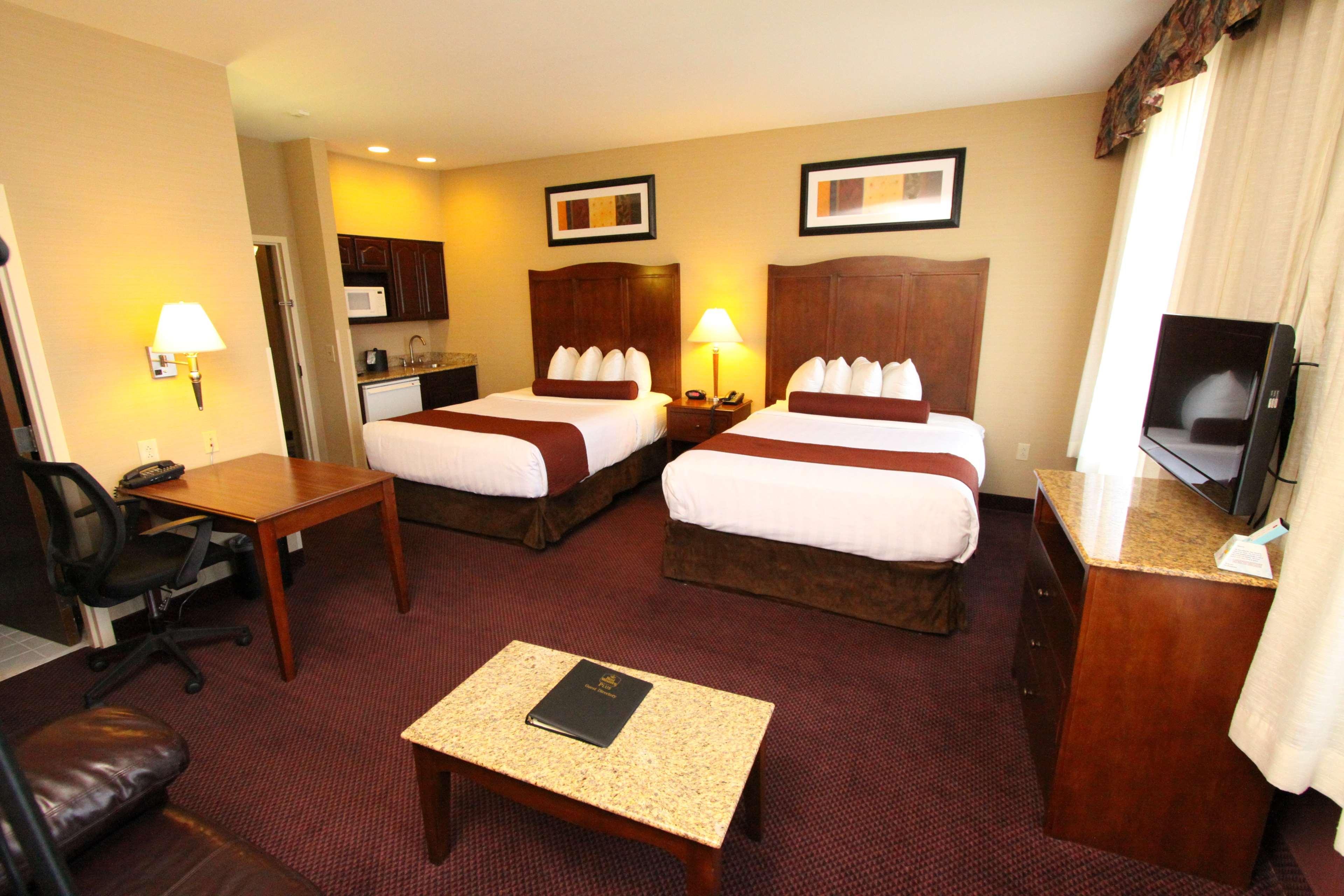 Best Western Plus Hannaford Inn & Suites Kenwood Eksteriør bilde