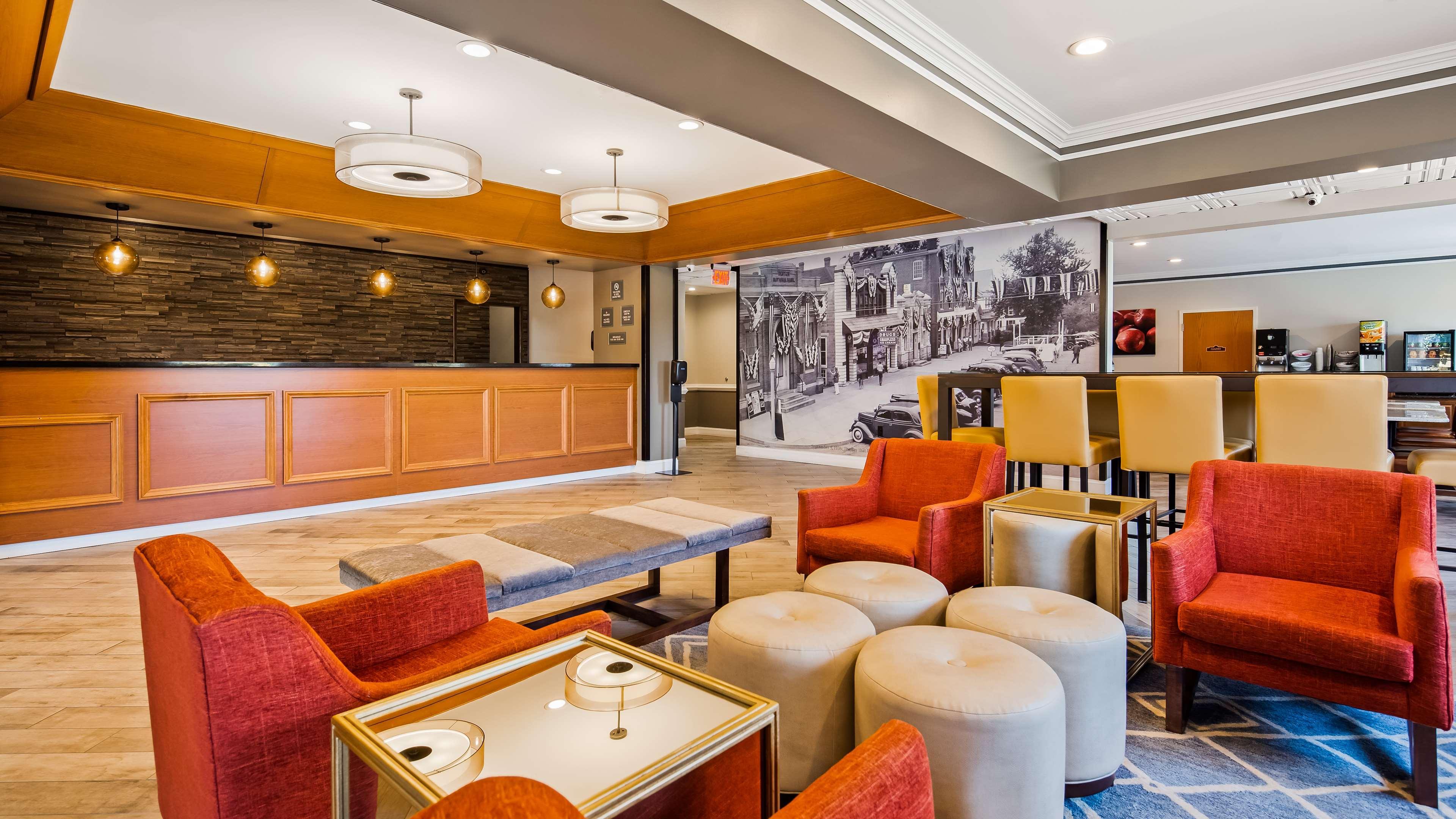 Best Western Plus Hannaford Inn & Suites Kenwood Eksteriør bilde