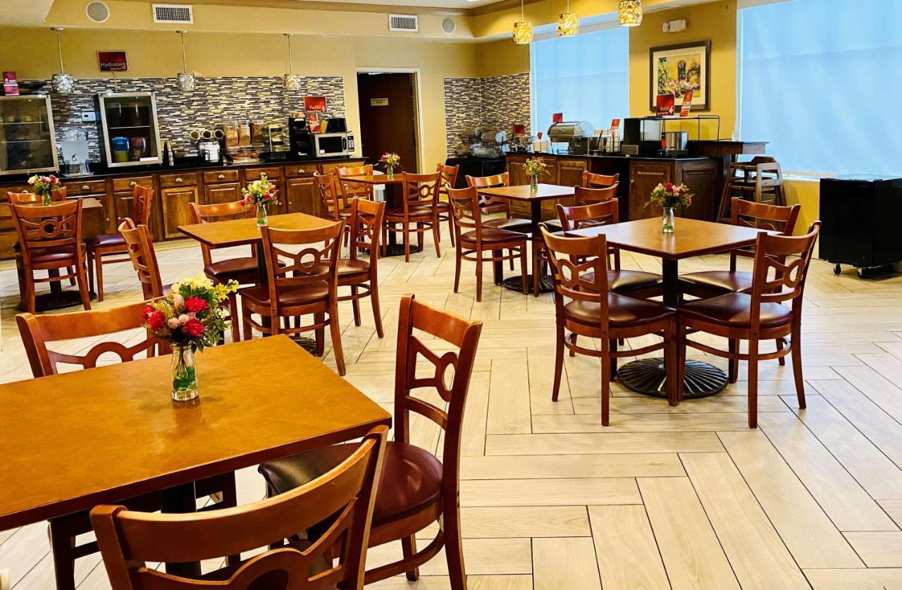 Best Western Plus Hannaford Inn & Suites Kenwood Eksteriør bilde